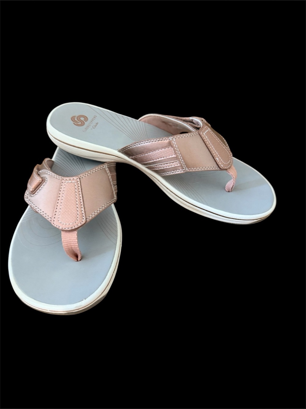 Clark’s Cloudstepper Women's Rose Gold Comfort Toe-Post Sandals